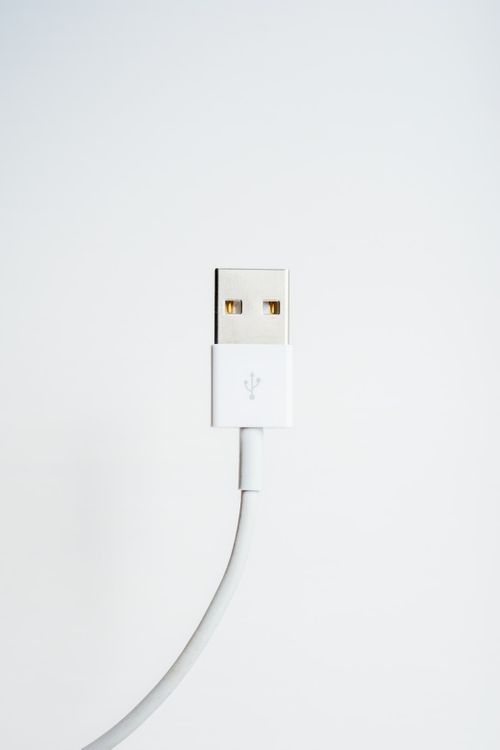 white-sync-cable-6cXZnFCd2KQ.jpg