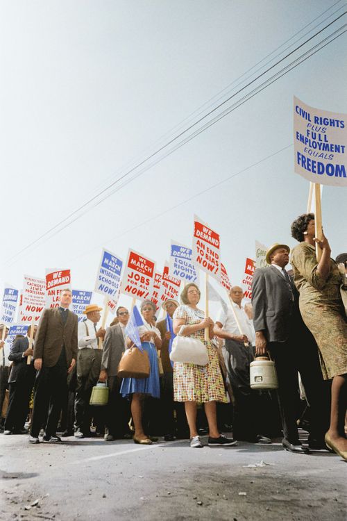 demonstrators-holding-signs-demanding-the-right-to-vote-and-equal-civil-rights-at-the-march-on-washington-BBxy12IGzvk.jpg