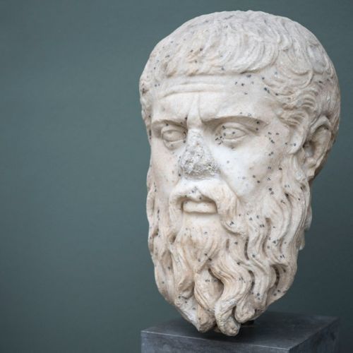 plato-3230487.jpg